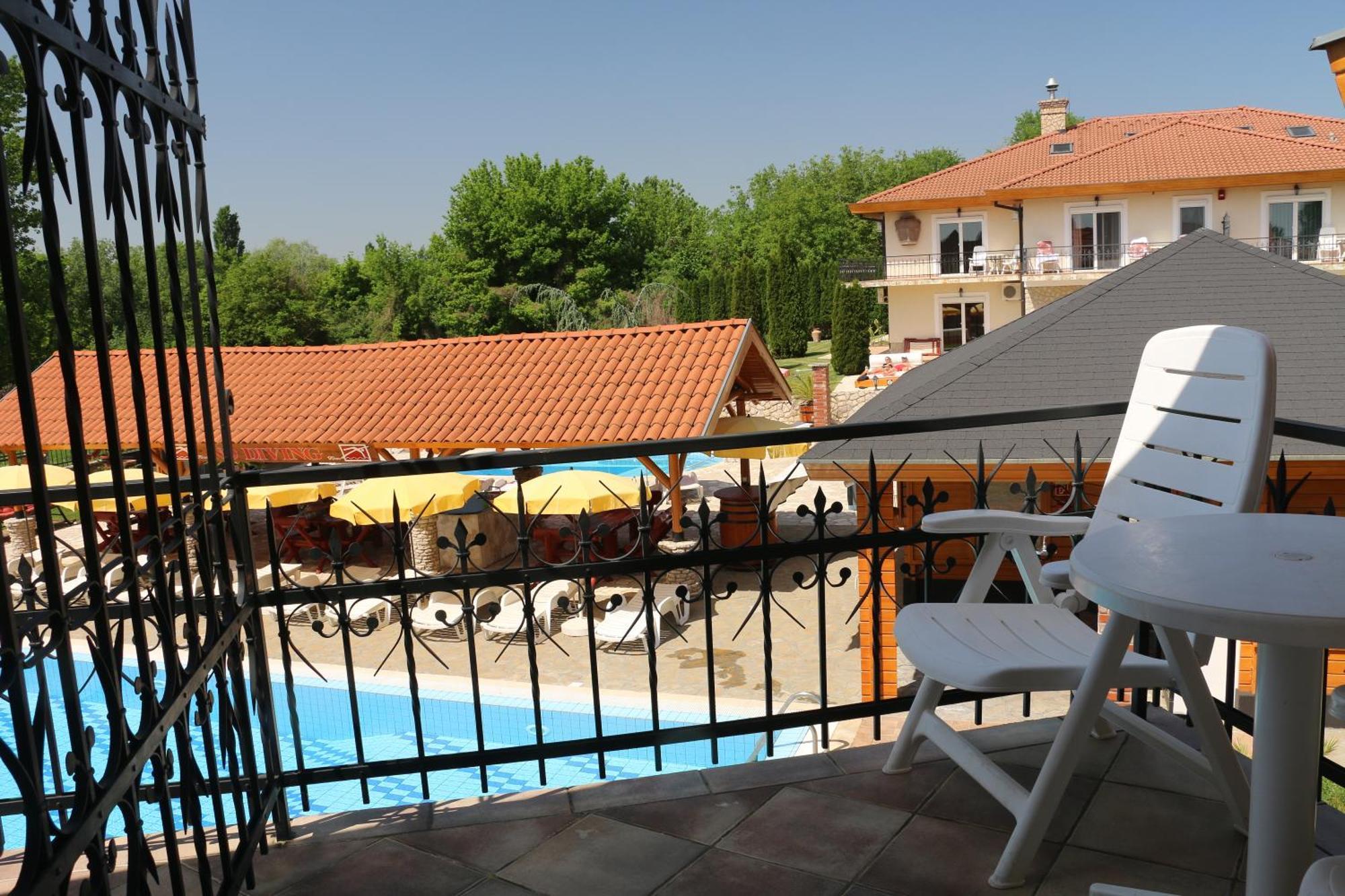 פוניארצוושהג' Villa Plattensee חדר תמונה